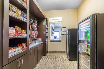Comfort Suites Houston IAH/Beltway 8