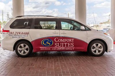Comfort Suites Houston IAH/Beltway 8