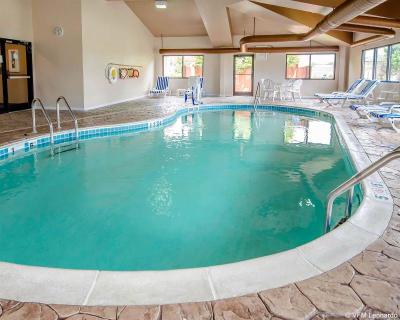 Comfort Suites East Louisville