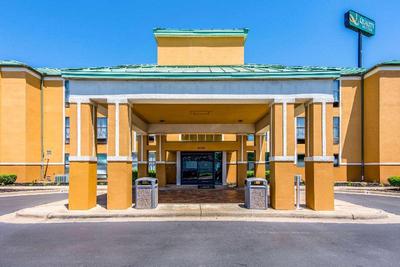 Quality Suites Maumelle - Little Rock NW