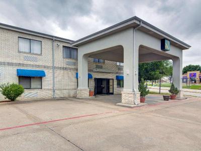 Quality Inn & Suites (Grand Praire)