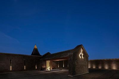 Paresa Resort