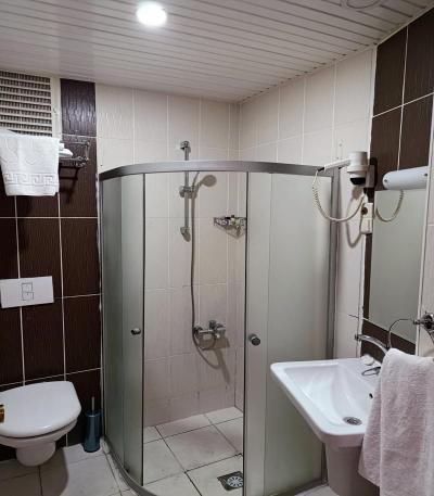 Nas Otel