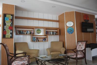 Viva Beach  Hotel