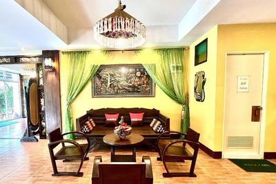 Lm Hostel By Zuzu