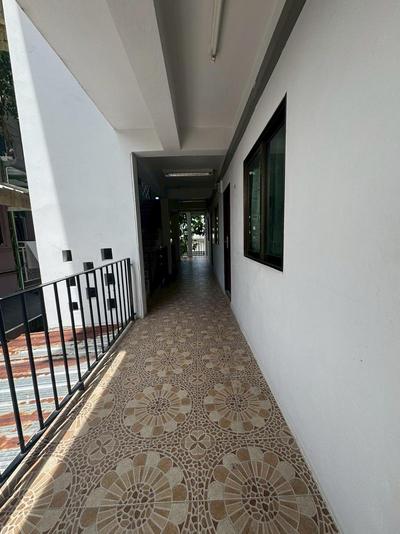 Sukhum Suvarnabhumi Airport Guest House By Zuzu