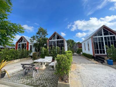 Oh Taley Resort By Zuzu