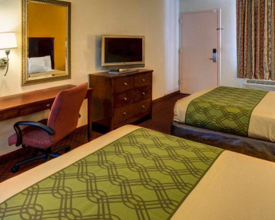 Econo Lodge Laurel Racetrack