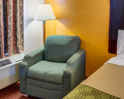 Econo Lodge Laurel Racetrack