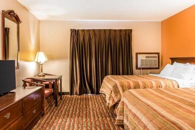 Econo Lodge Lakeside