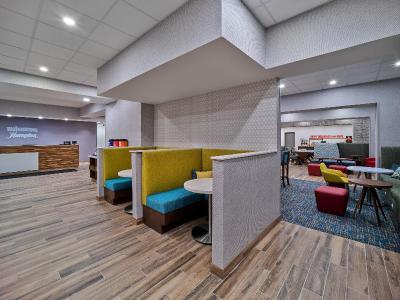 Hampton Inn by Hilton Omaha UN Medical Center Area