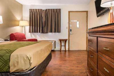 Econo Lodge Toledo