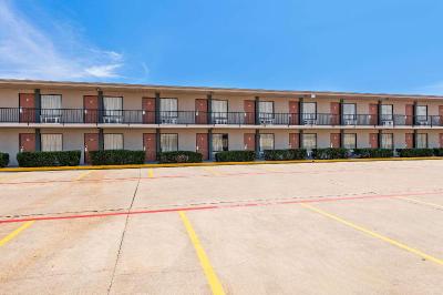 Econo Lodge Texarkana I-30