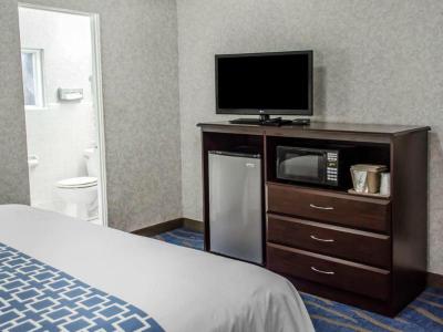 Econo Lodge (Mechanicsburg)