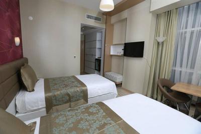 Bal Otel