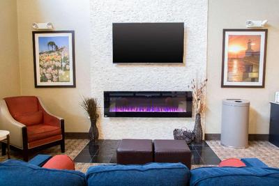Comfort Suites Grand Rapids South