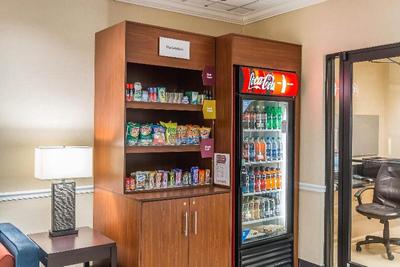 Comfort Suites Savannah North
