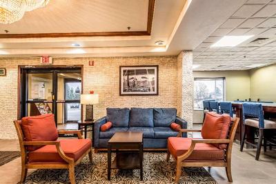 Comfort Inn & Suites Dayton