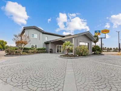 Super 8 By Wyndham Texas City