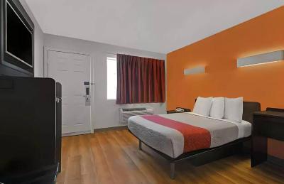 Super 8 By Wyndham San Jose