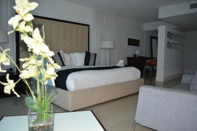 Quarzo Boutique Hotel Bal Harbor