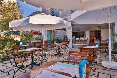 Arnna Hotel