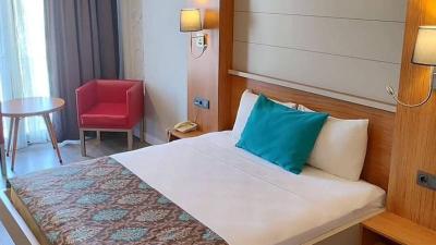 May Park Hotel