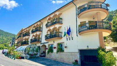 HOTEL RESTAURANTE El CURRO