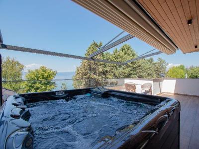 Lago Hotel & Spa