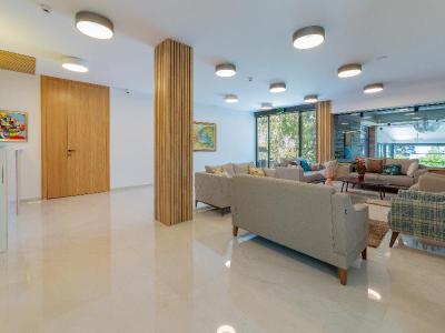Lago Hotel & Spa