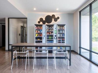 ECHO Suites Ext Stay Wyndham Houston Pasadena Fwy
