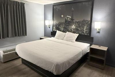 Super 8 By Wyndham Fort Wayne
