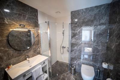 Mell City Suites Hotel