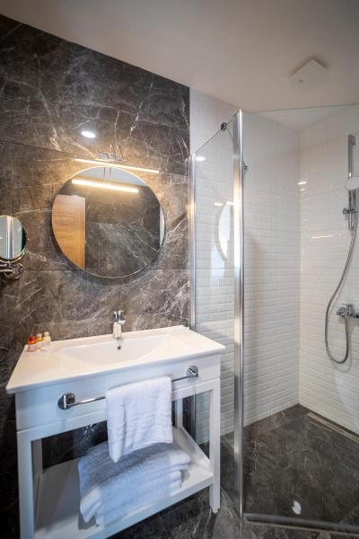 Mell City Suites Hotel