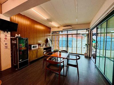 Tanwa House By Zuzu