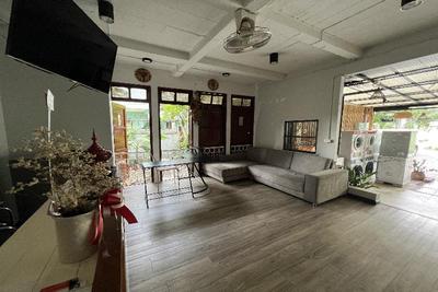 Orchid Hostel Near Bumrungrad hospital By Zuzu