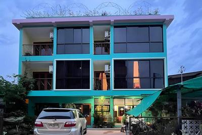 Chor Chang House By Zuzu