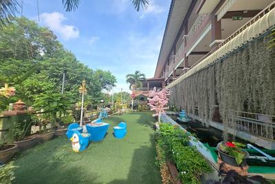 Phaiboon Hotel & Resort By Zuzu