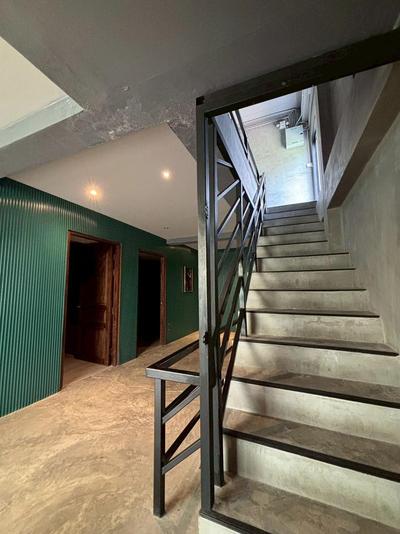 Sukhum Rajamangala-phatthanakan Rooms By Zuzu
