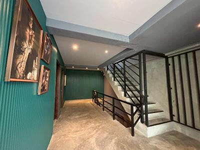 Sukhum Rajamangala-phatthanakan Rooms By Zuzu