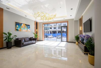 Consti Boutique