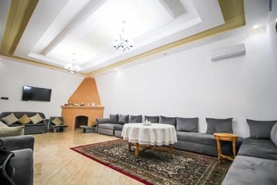 Redmoon Villa & Riad