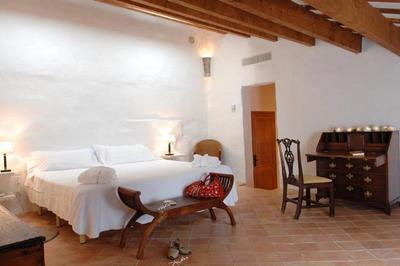 Alcaufar Vell Hotel & Restaurant