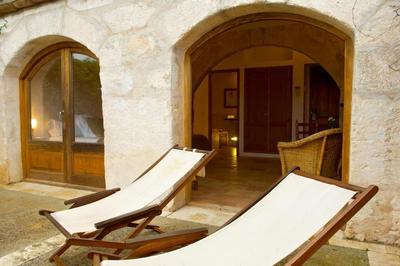 Alcaufar Vell Hotel & Restaurant