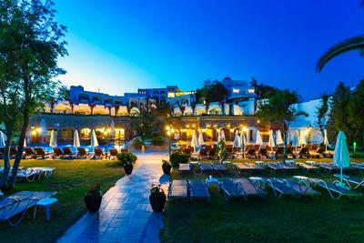 Royal Asarlik Beach Hotel