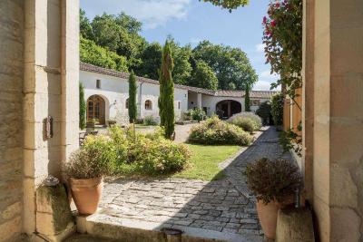 Le Relais de Saint-Preuil, The Originals Relais