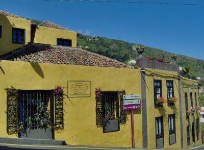 Apartamentos Monasterio de San Antonio Only Adults
