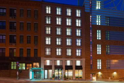 Hampton Inn Seaport
