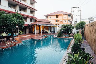 Gazebo Resort Pattaya by ZUZU