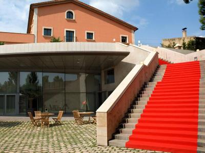Qgat Suites & Events